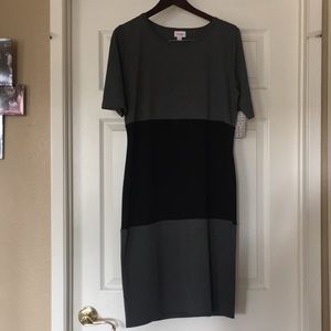 LULAROE LARGE JULIA